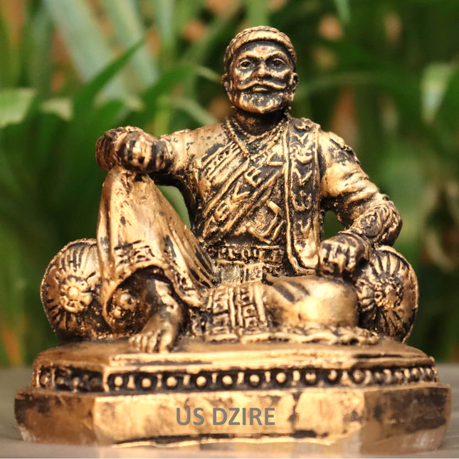 US DZIRE ™ 903 Chhatrapati Shivaji Maharaj Maratha King Statue Decorative Showpiece -  8.5 cm  (Polyresin, Gold, Black)