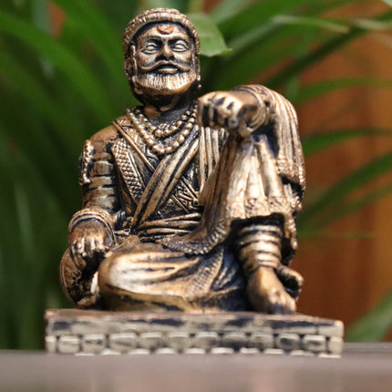 US DZIRE ™ 900 Chatrapati Shivaji Maharaj Idols Handcraft statue For Car Dashboard, Table,Puja ghar,mandir murti & office Figurines Decorative Showpiece Decorative Showpiece - 8.5 cm  (Polyresin, Gold, Black)