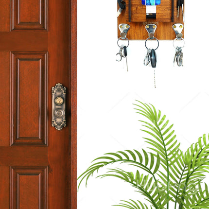 US DZIRE™ 848 Decorative Key Hanger (Brown) Wood Key Holder