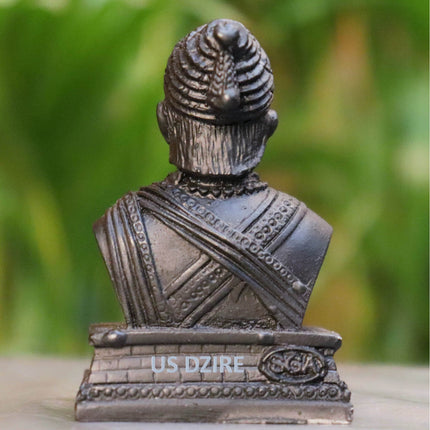 US DZIRE ™ 905  Shri Chhatrapati Shivaji Maharaj Golden Idol Statue for Car Dashboard,Home Decor Decorative Showpiece 8.5 cm  (Polyresin, Gold, Black)