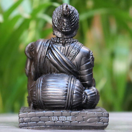 US DZIRE ™ 901 Chhatrapati Shivaji Maharaj Maratha King Statue Decorative Showpiece -  8.5 cm  (Polyresin, Gold, Black)