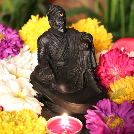 US DZIRE ™ 902 Shri Chhatrapati Shivaji Maharaj Golden Idol Statue for Car Dashboard,Home Decor Decorative Showpiece 8.5 cm  (Polyresin, Gold, Black)